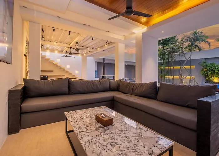 Aqua Villa Seminyak (Bali)