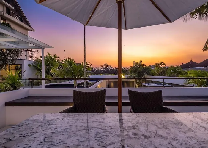Aqua Villa Seminyak (Bali)