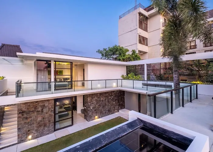 Aqua Seminyak (Bali)