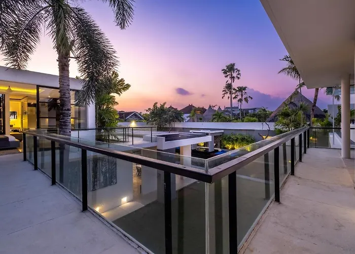 Aqua * Seminyak (Bali)