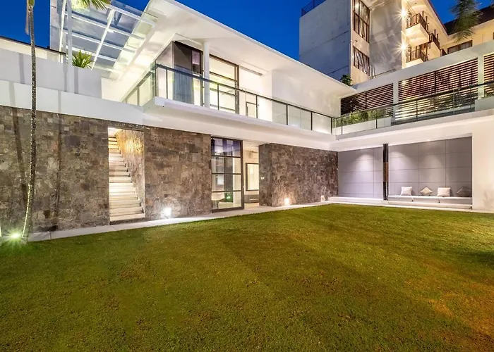 Aqua Villa *